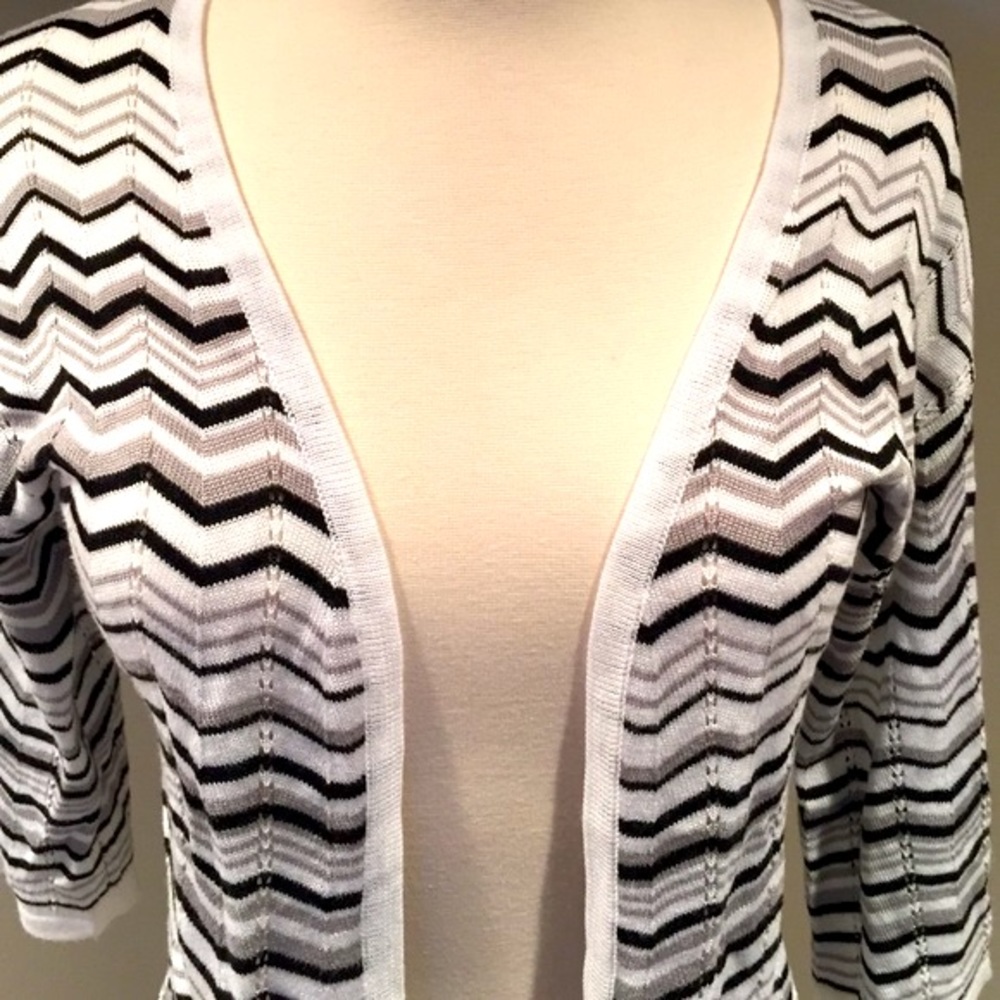 Verve Open Button Front Cardigan - Picture 3 of 3